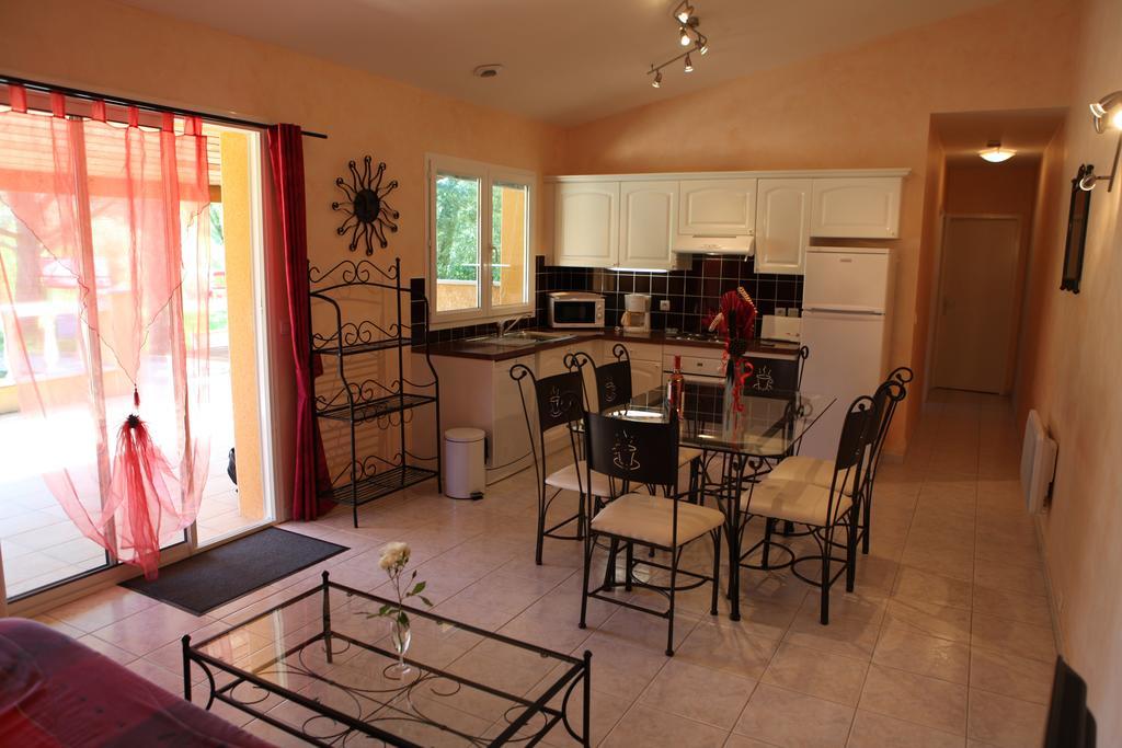 Ardeche - Gites Objectif Evasion Montreal  Екстер'єр фото