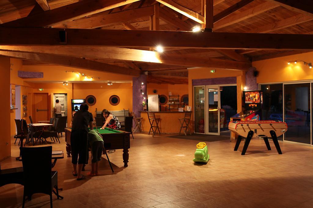Ardeche - Gites Objectif Evasion Montreal  Екстер'єр фото