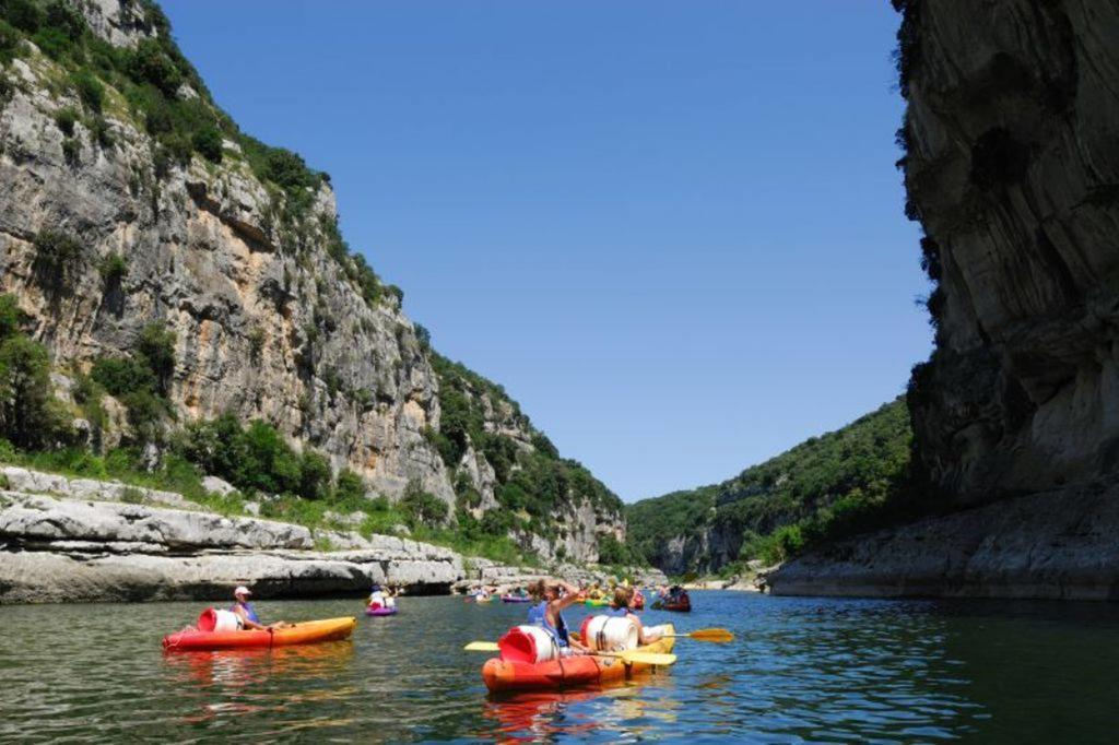 Ardeche - Gites Objectif Evasion Montreal  Екстер'єр фото
